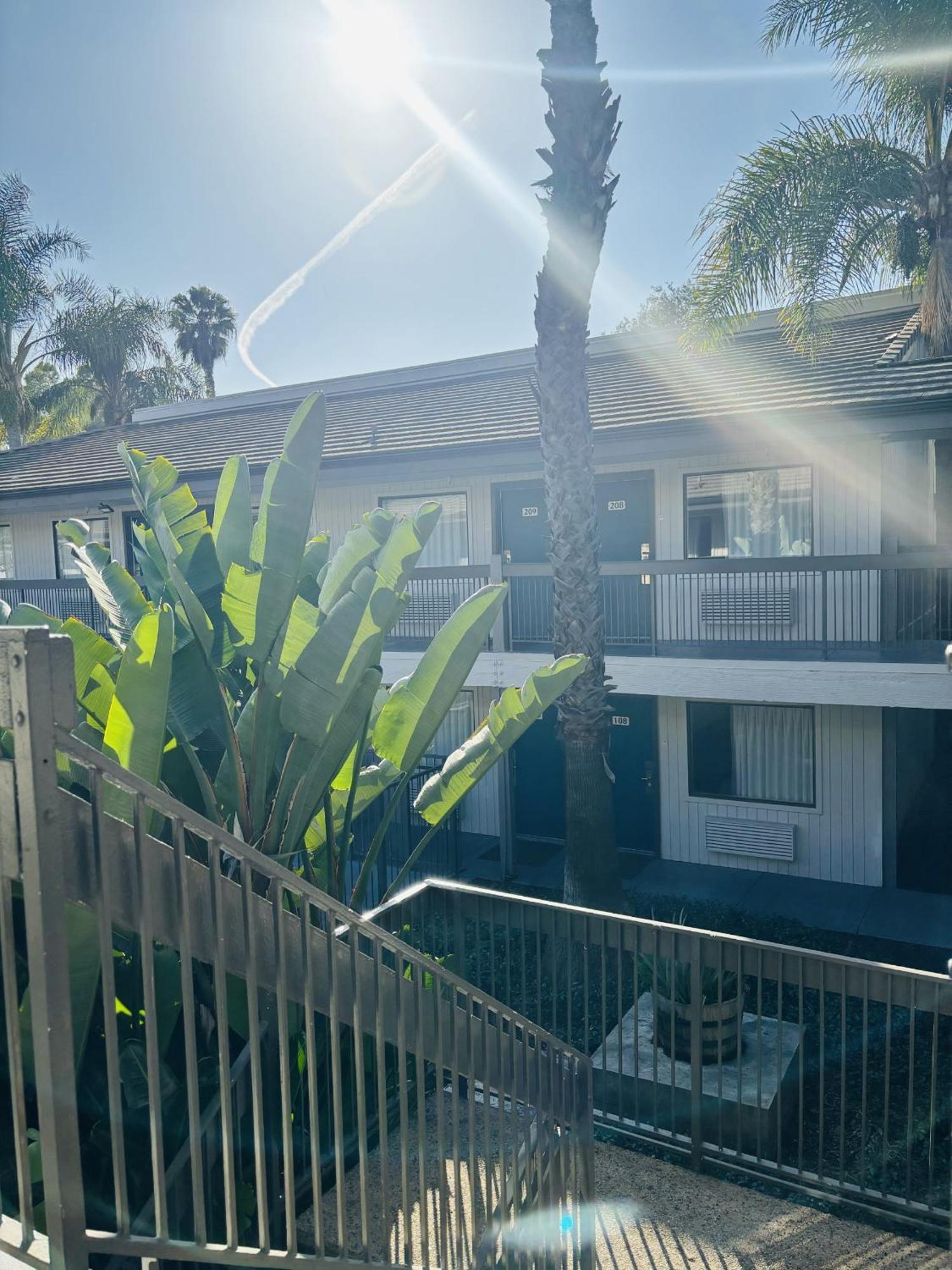 Motel 6-Santa Ana, Ca מראה חיצוני תמונה