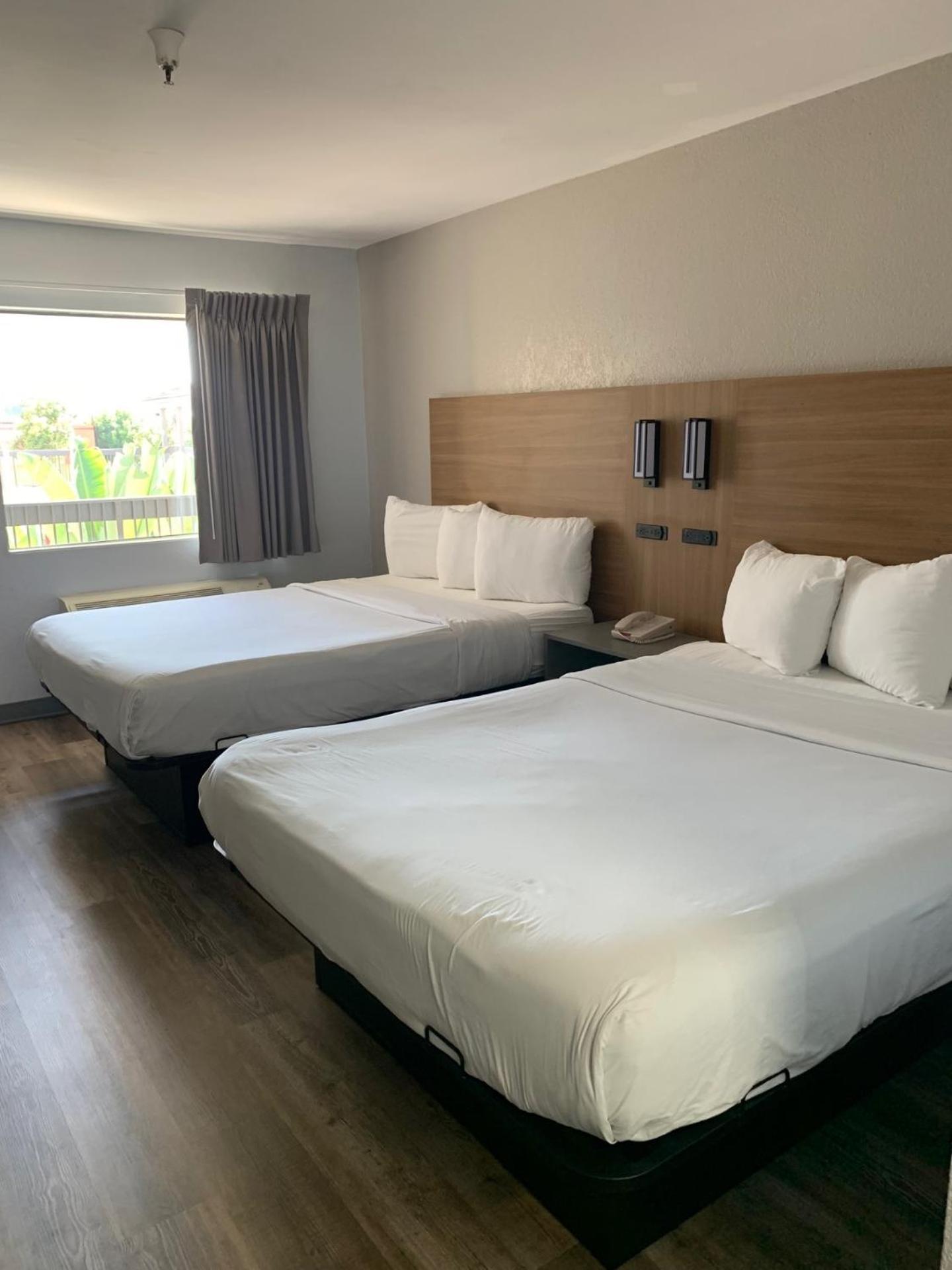 Motel 6-Santa Ana, Ca מראה חיצוני תמונה