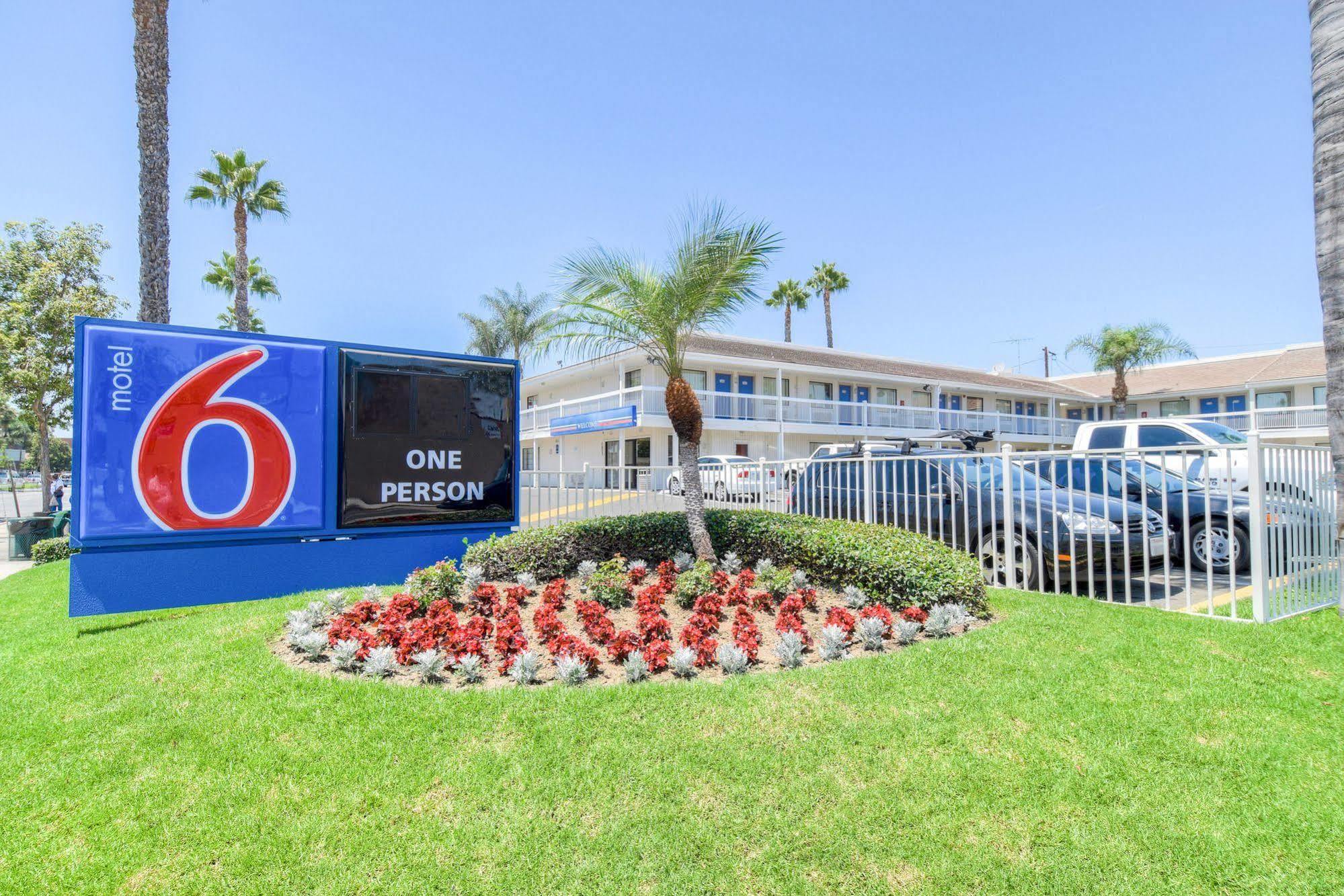 Motel 6-Santa Ana, Ca מראה חיצוני תמונה